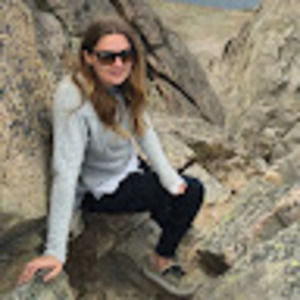 Meet your Posher, Roxanne